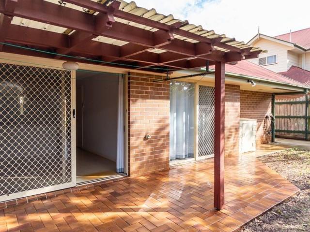 Villa for sale in Toombul, Queensland