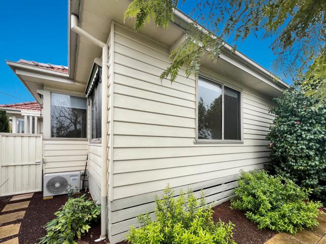 House for rent in Newcomb, Geelong