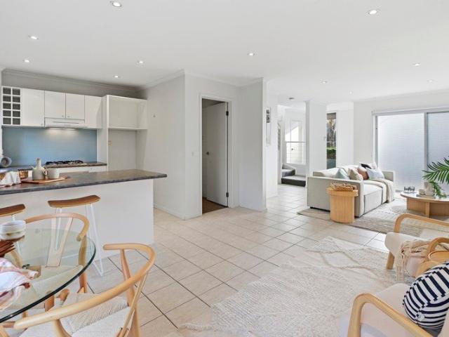 Townhouse for sale in Camerons Creek, Victoria