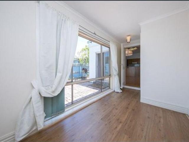 House for rent in Port Melbourne, Melbourne