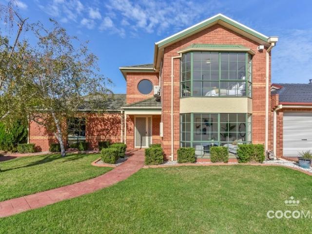 Townhouse for sale in Camerons Creek, Victoria