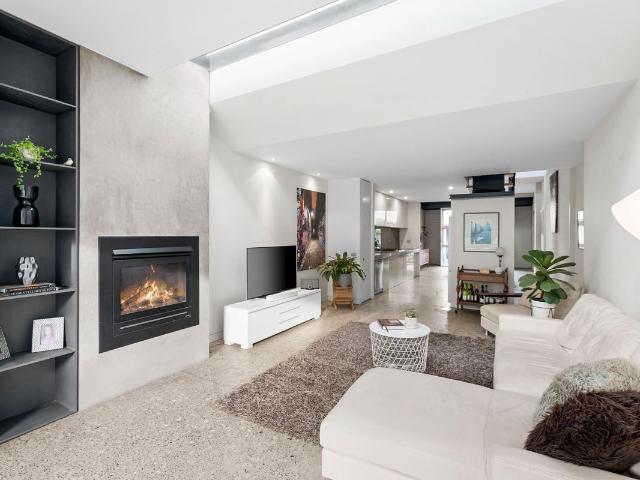 House for rent in Carlton North