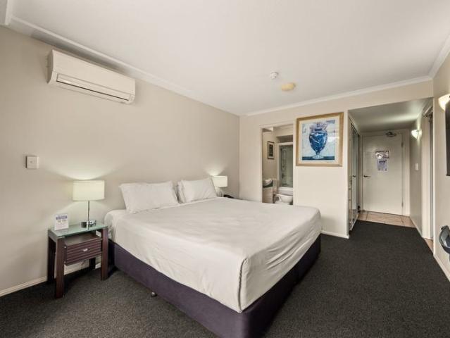 Granny Flat for rent in Toombul, Queensland