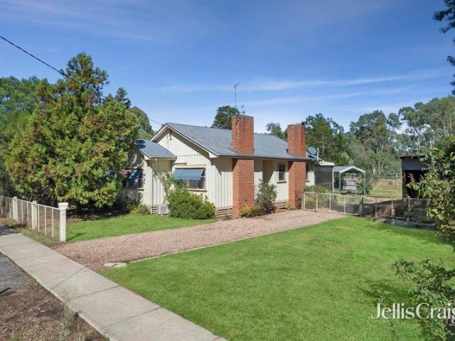 House for sale in Campbells Creek, Victoria