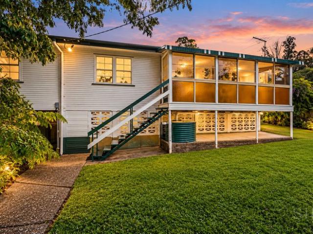 House for sale in Ferny Hills, Greater Brisbane