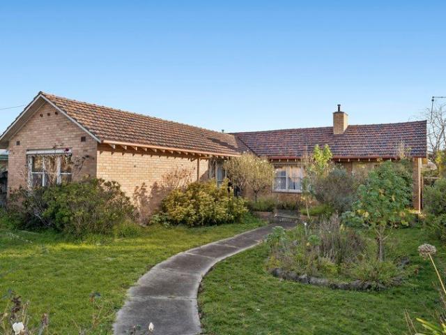 House for sale in Colac, Victoria