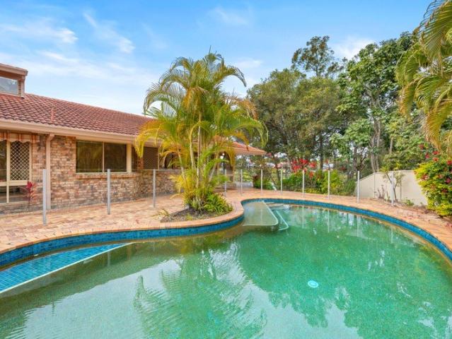 House for sale in Robina Waters, Gold Coast City