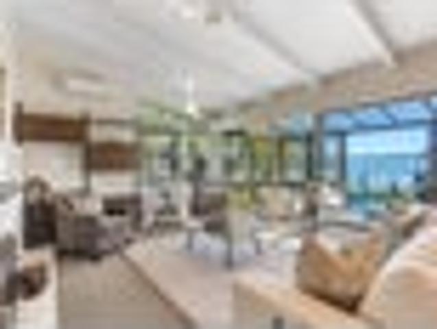 House for sale in Bayswater