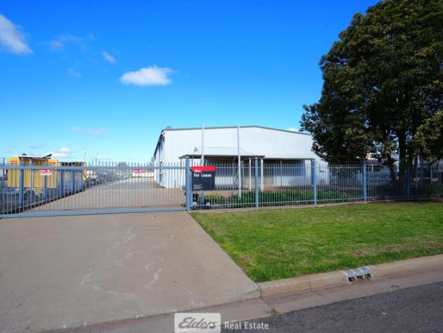 Warehouse for rent in Griffith, New South Wales