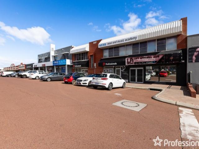 Retail for rent in Stirling, Western Australia