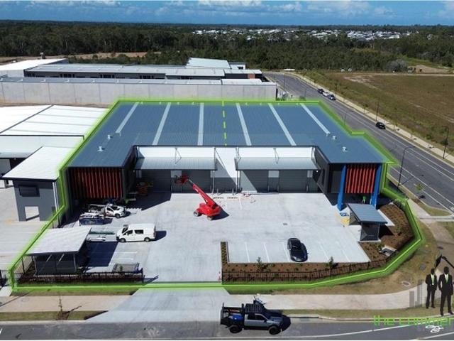 Warehouse for rent in Toombul, Queensland