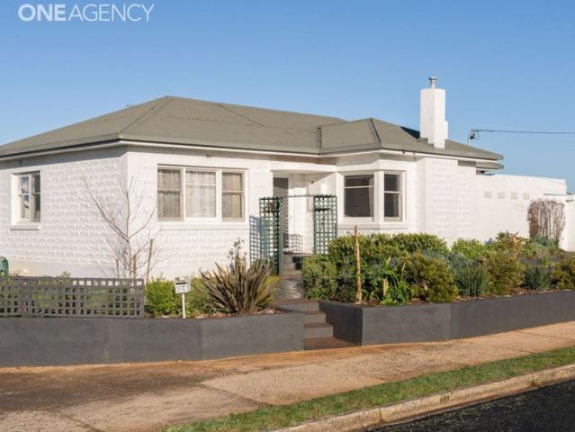 House for rent in Devonport, Tasmania