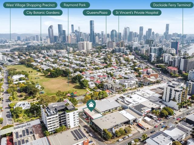 Warehouse for sale in Toombul, Queensland