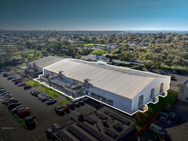 Warehouse for sale in Newcomb, Geelong
