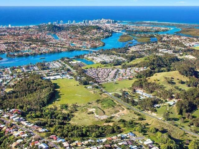Duplex for sale in Tweed Heads South, New South Wales