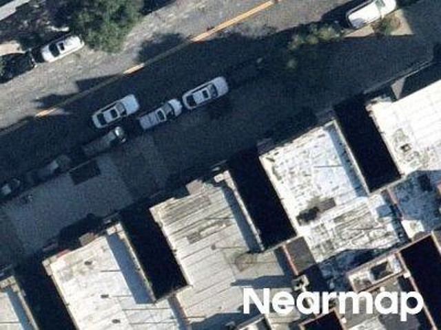 House for sale in Manhattan Community Board 12, New York