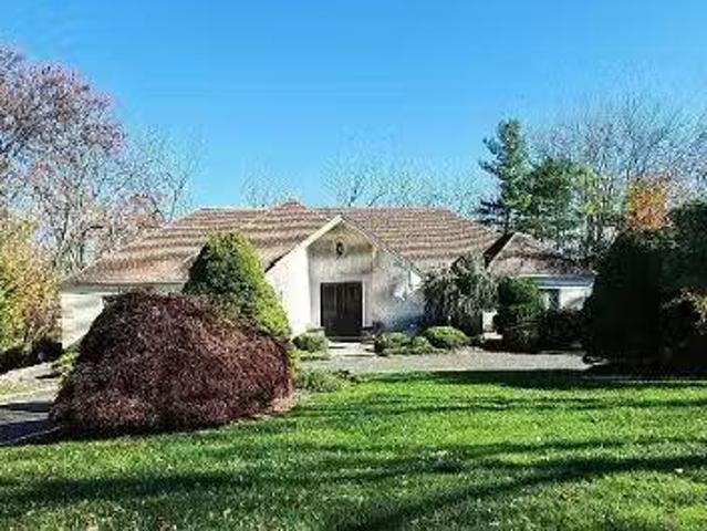 House for sale in West Orange