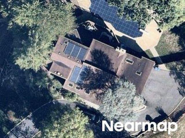 House for sale in Livingston, New Jersey