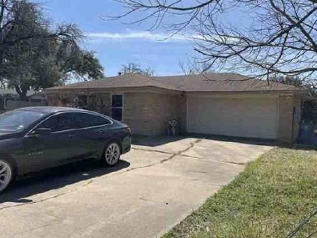 Property for sale in Elgin, Texas