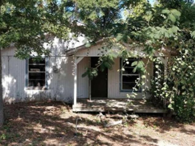 House for sale in Grapeland, Texas