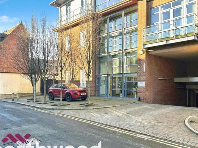 House for sale in Southport, Sefton