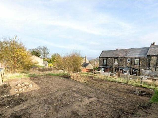 House for sale in Eccleshill, West Yorkshire