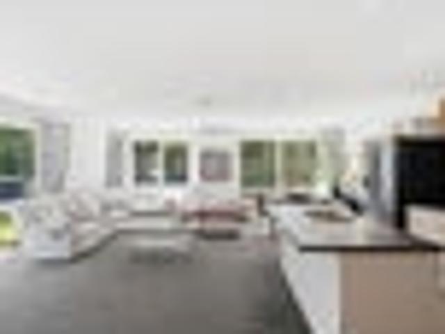 House for sale in Chaslands, Canterbury