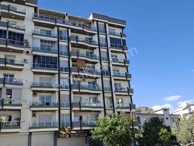 Postacılar Mahallesi, Bayraklı içerisinde kiralık mülk