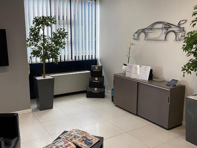 Ufficio in affitto a Circoscrizione 2, Piemonte