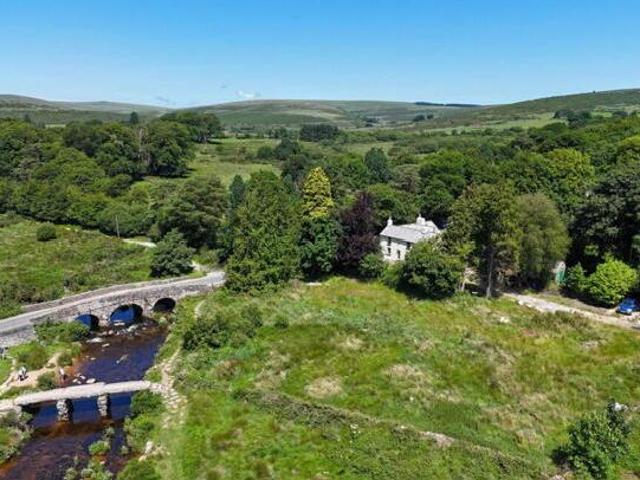 House for sale in Weir Quay, Devon