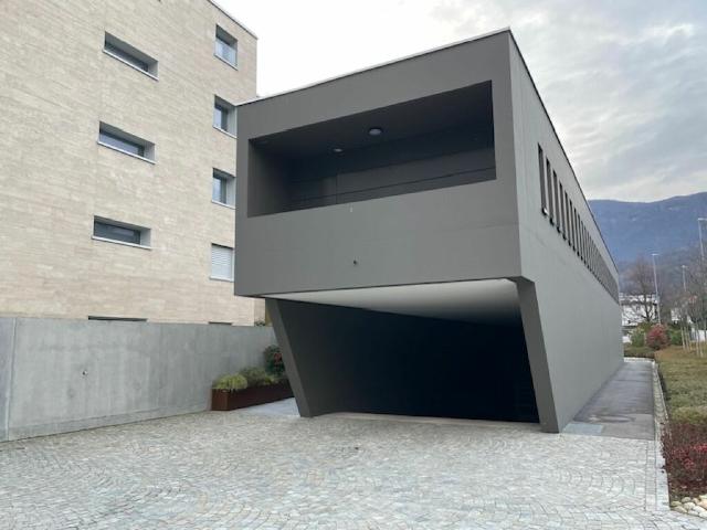 Immobilie kaufen in Losone, Tessin