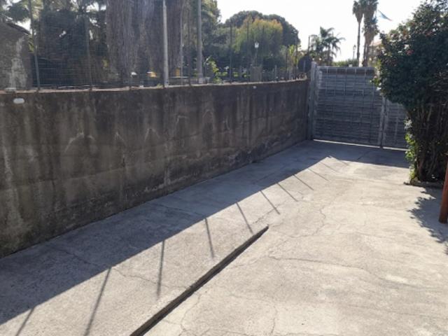 Box in affitto a Aci Santa Lucia, Aci Catena