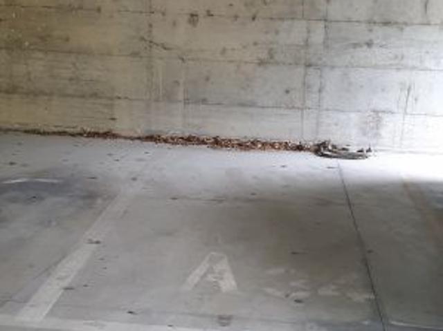 Box in affitto a Re, Italia