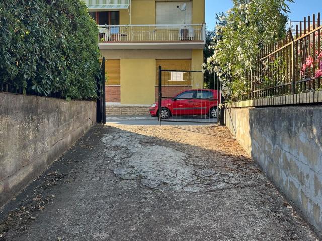 Box in vendita a Prato Ranieri, Follonica