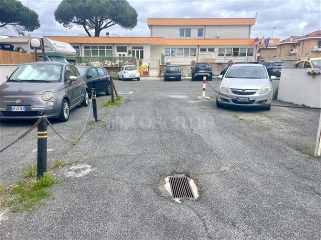 Box in vendita a Roma Capitale, Lazio