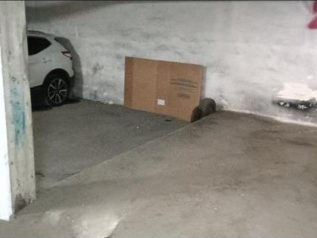 Box in affitto a Milano, Lombardia