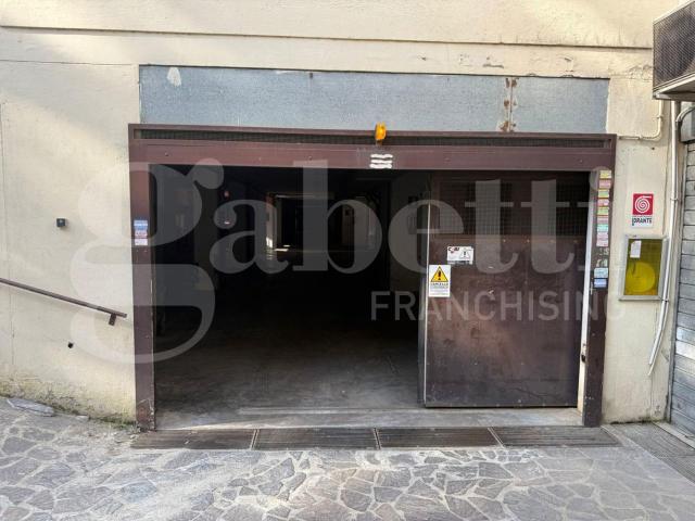 Box in affitto a Saxa Rubra, Roma Capitale