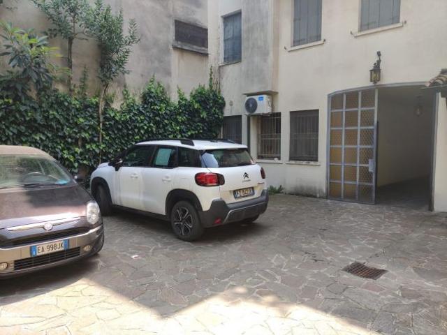 Box in affitto a Padova