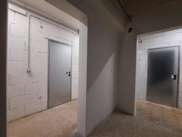 Box in vendita a Poggiofranco, Bari