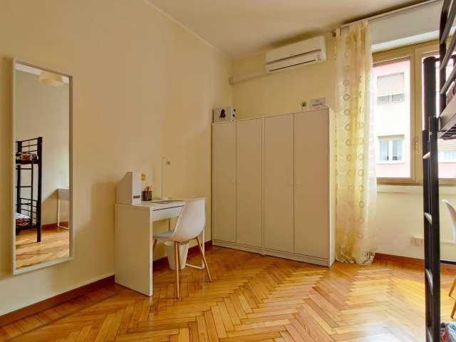 Stanza in affitto a Municipio 2, Milano