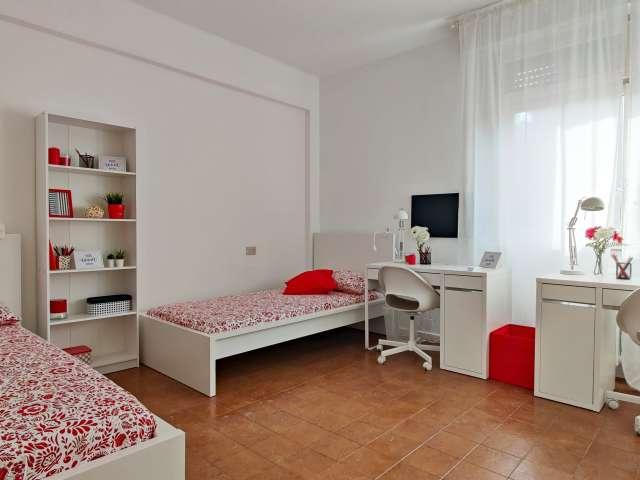 Stanza in affitto a Municipio 4, Milano