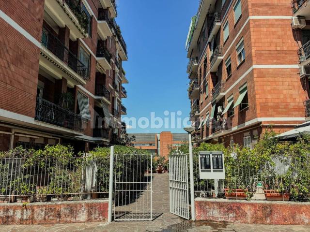 Stanza in affitto a Municipio Roma VIII, Roma Capitale