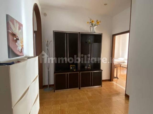 Stanza in affitto a San Felice Extra, Brenzone