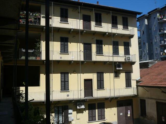 Stanza in affitto a Municipio 9, Milano