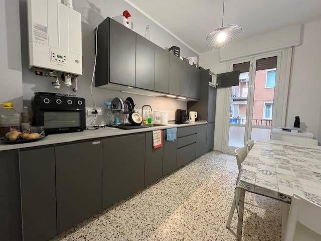 Stanza in affitto a Porto-Saragozza, Bologna