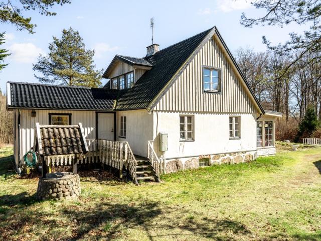 Gård till salu i Hjärnarp, Skåne