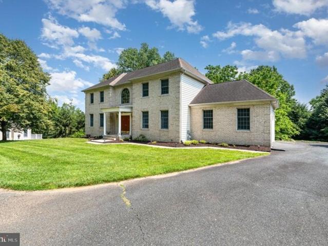 House for sale in Lutherville Timonium