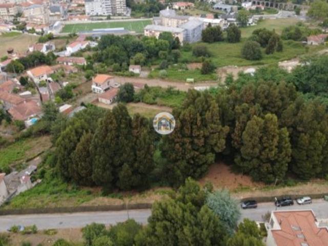 Terreno venda em Oliveira do Douro, Vila Nova De Gaia