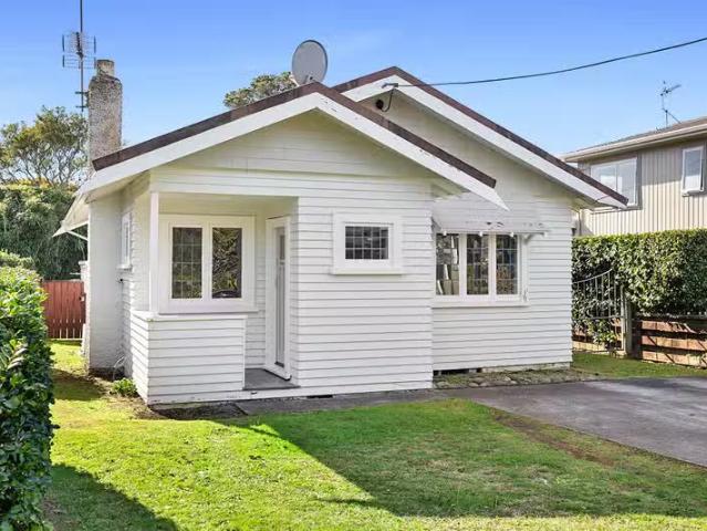 House for sale in Hillsborough, Taranaki