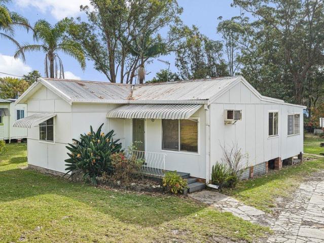 House for sale in Erowal Bay, New South Wales
